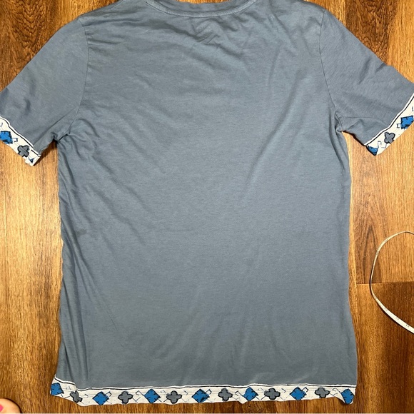 Tory Burch Tee - Sz XL - IMPERFECTIONS - Picture 11 of 11